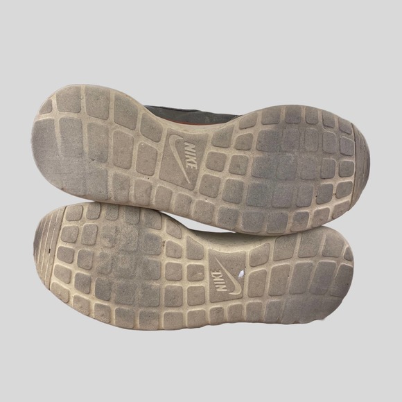 Nike Roshe Sneakerboot Quilted 639 165-002 Mercury Gray Leather Mens 8.5 - Picture 7 of 9